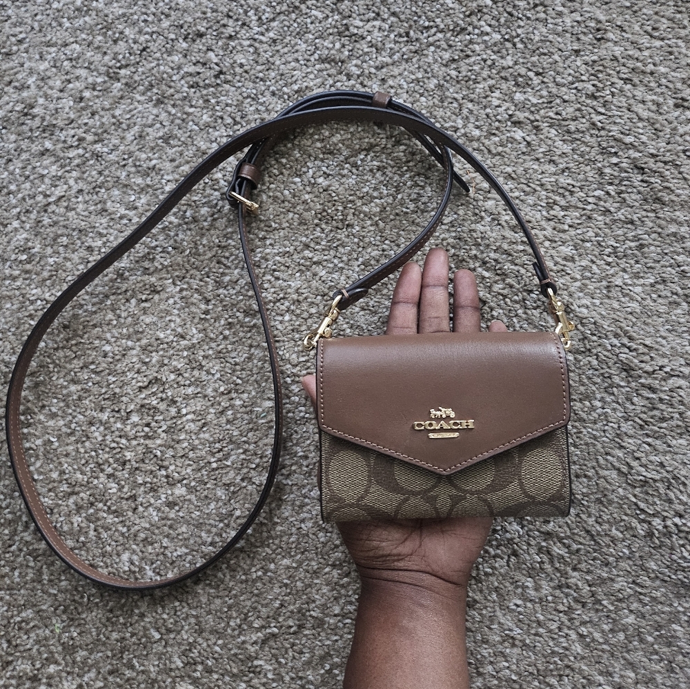 Coach Mini Envelope Wallet